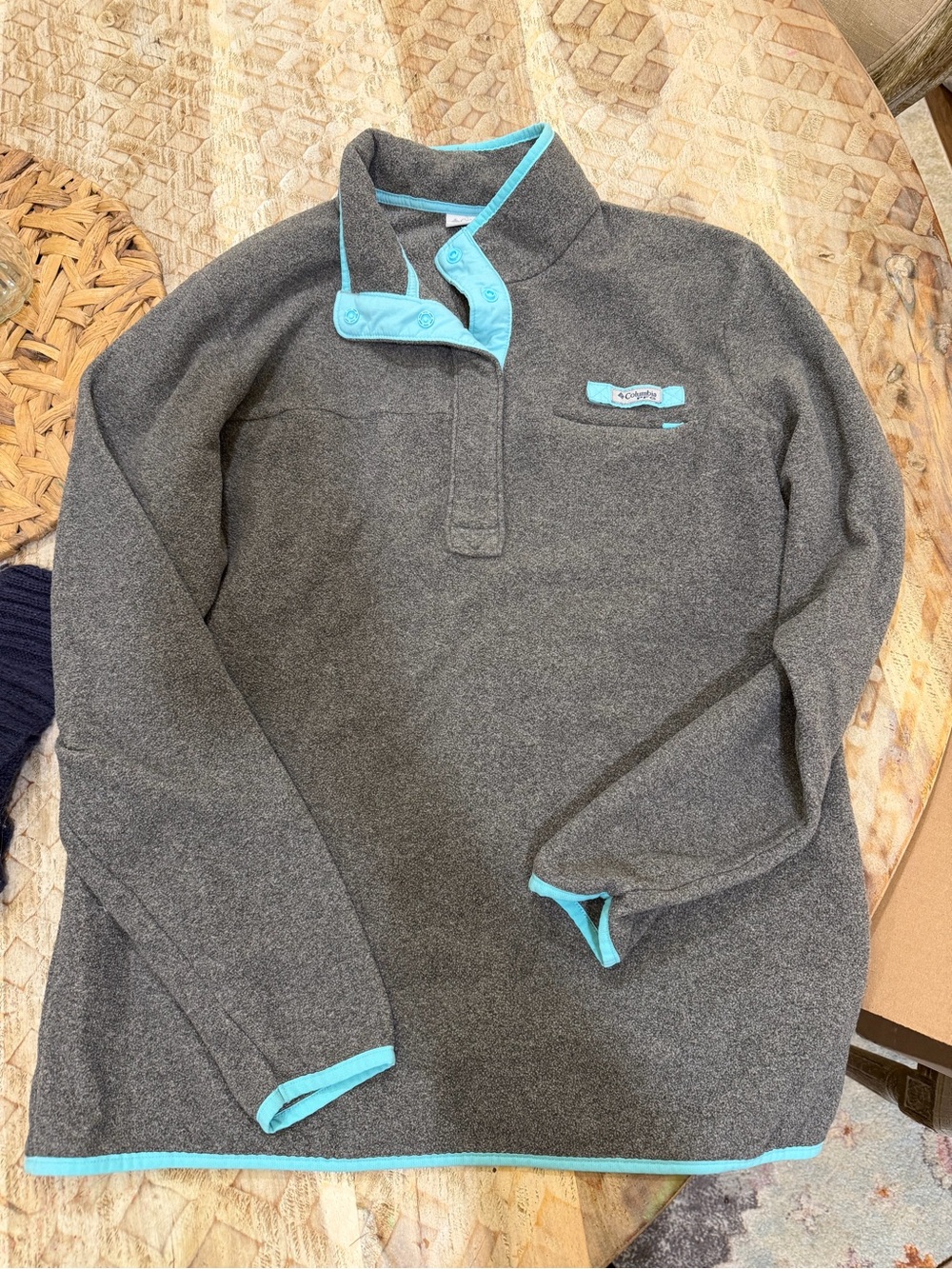 Columbia Charcoal Fleece Pullover with Aqua Trim